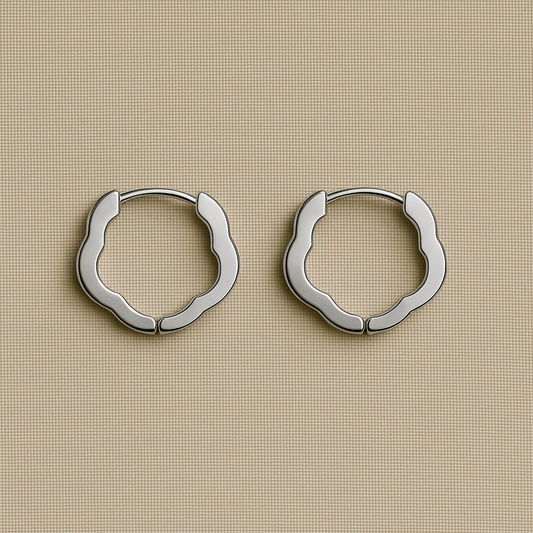 Brinco Lotus Ouro Branco